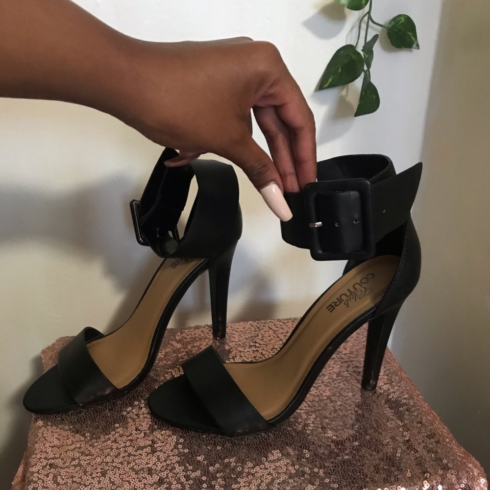 Buckled Open-Toed Strapy Heel